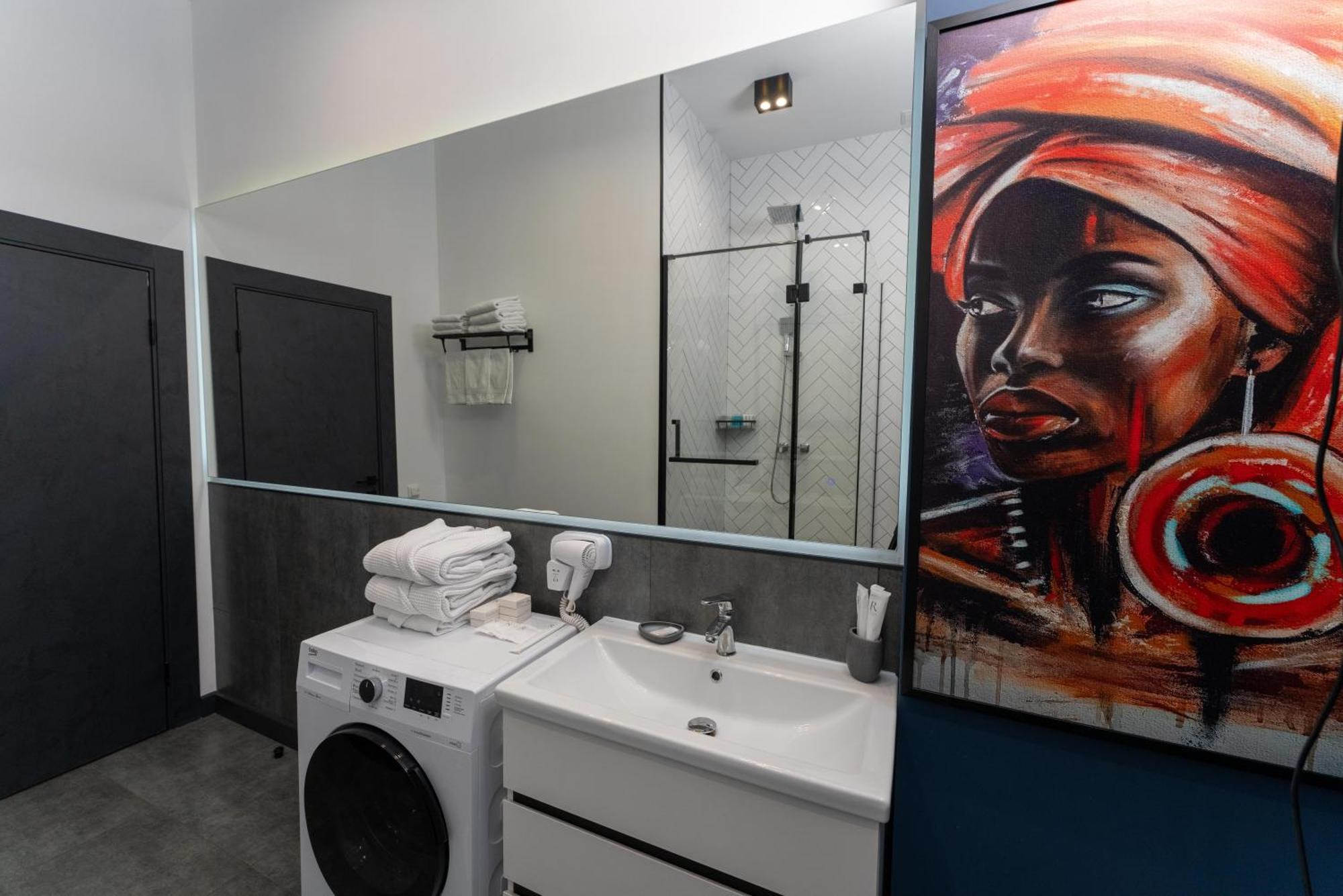 Apart Hotel Loft Almaty Eksteriør billede